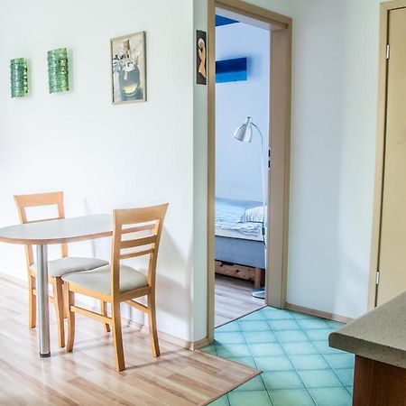 Apartament z parkingiem Warschau Buitenkant foto